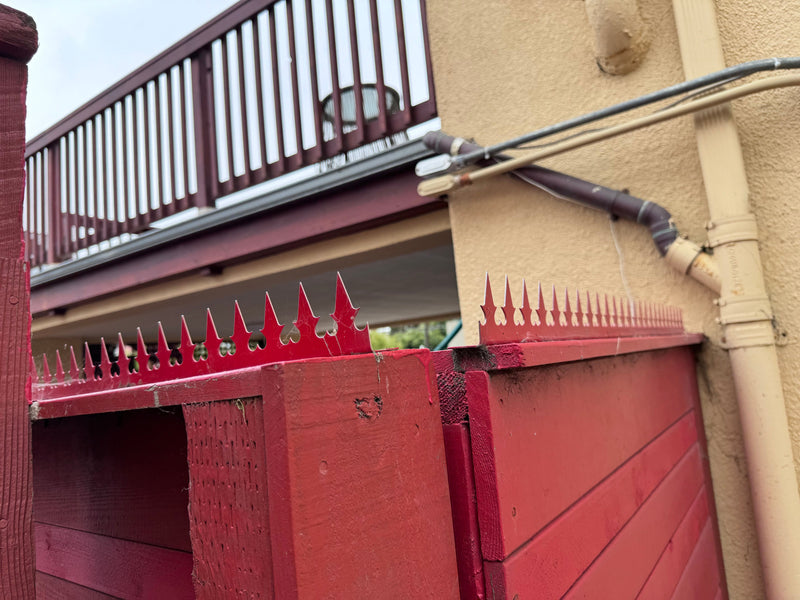 San Francisco Urbano Dr – Red-Toned Fence with Customized Ninja Deterrent™